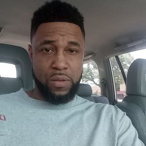 Meet your Posher, Corey